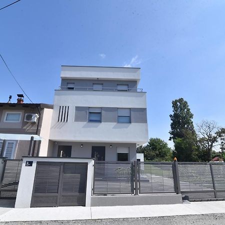 Villa Mami Zagreb Luaran gambar